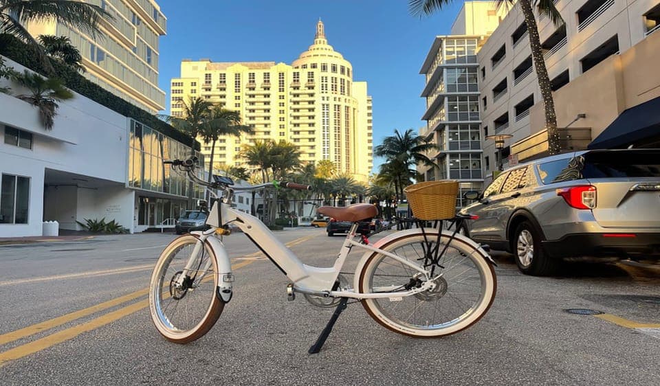 Electric Bike Rental Gallery Image 1