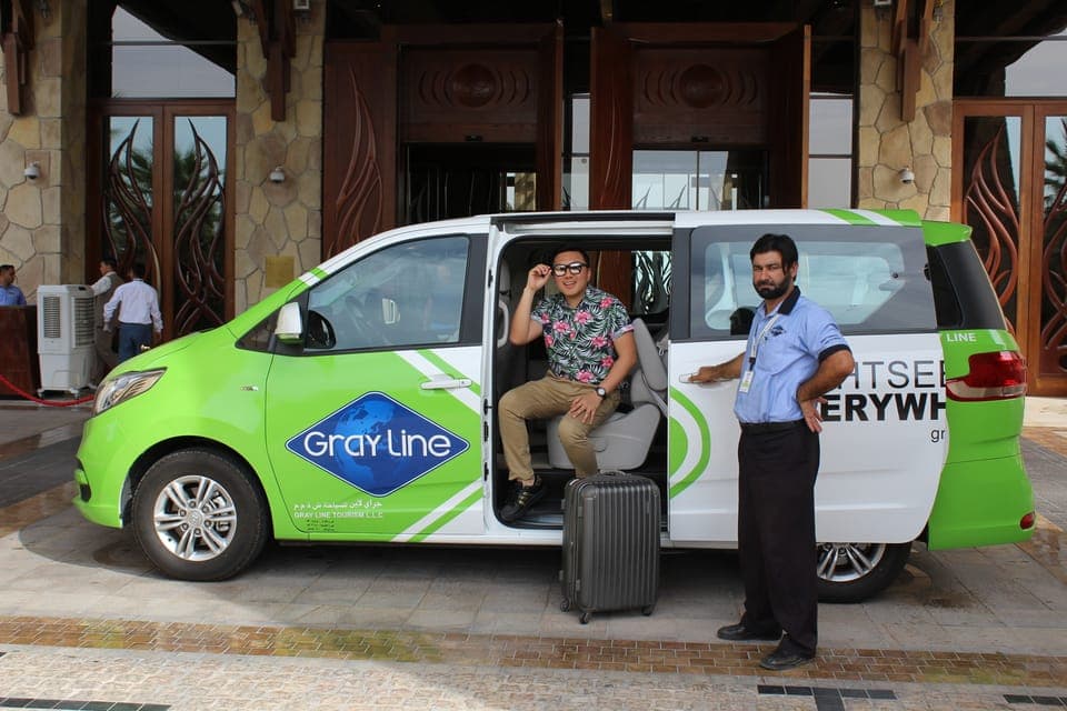 From Abu Dhabi: Private Transfer to Dubai Gallery Image 4