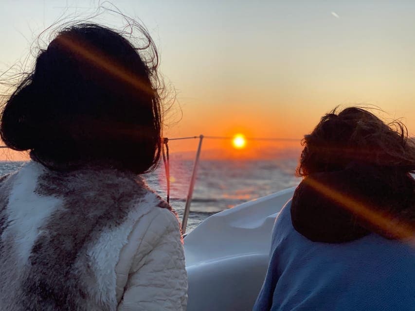 Sunset Sailing Tour with Open Bar & Snacks Gallery Image 2