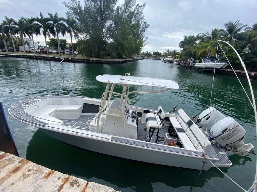 4-Hour Island Hopping Boat Trip with Water Toys Gallery Image 4