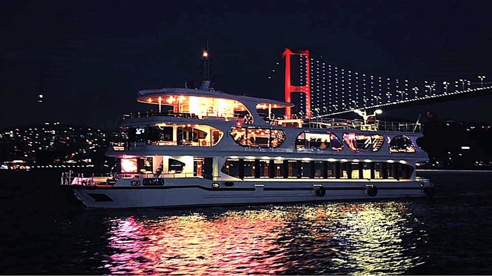 Istanbul: Bosphorus Dinner Cruise with Drinks & Turkish Show Gallery Image 1