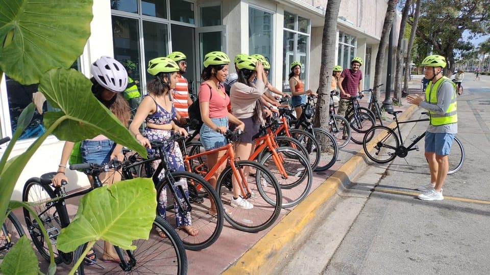 38. Miami Beach: City Highlights Guided Bike or eBike Tour - Image 38