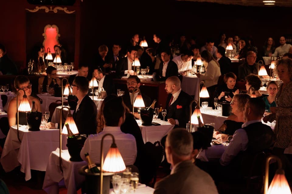 La Nouvelle Eve Cabaret Dinner Show Gallery Image 3