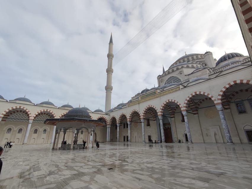 Istanbul: Explore Europe and Asia by Guided Bus and Boat Gallery Image 4