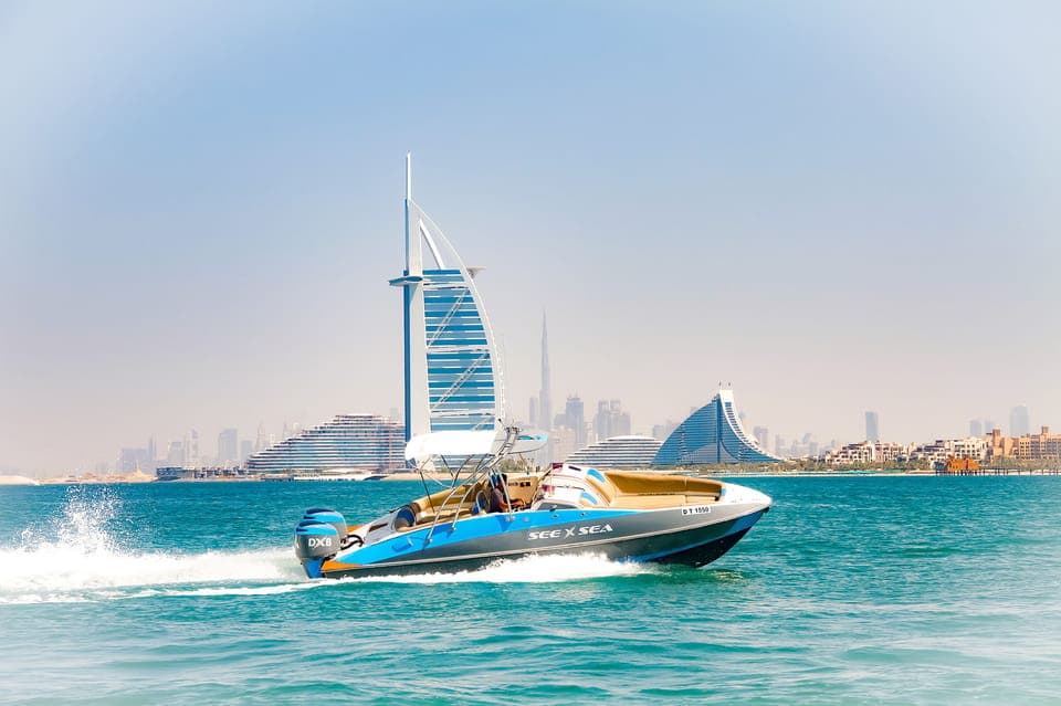 Marina Private Boat Tour & Palm Jumeirah Sightseeing Gallery Image 1