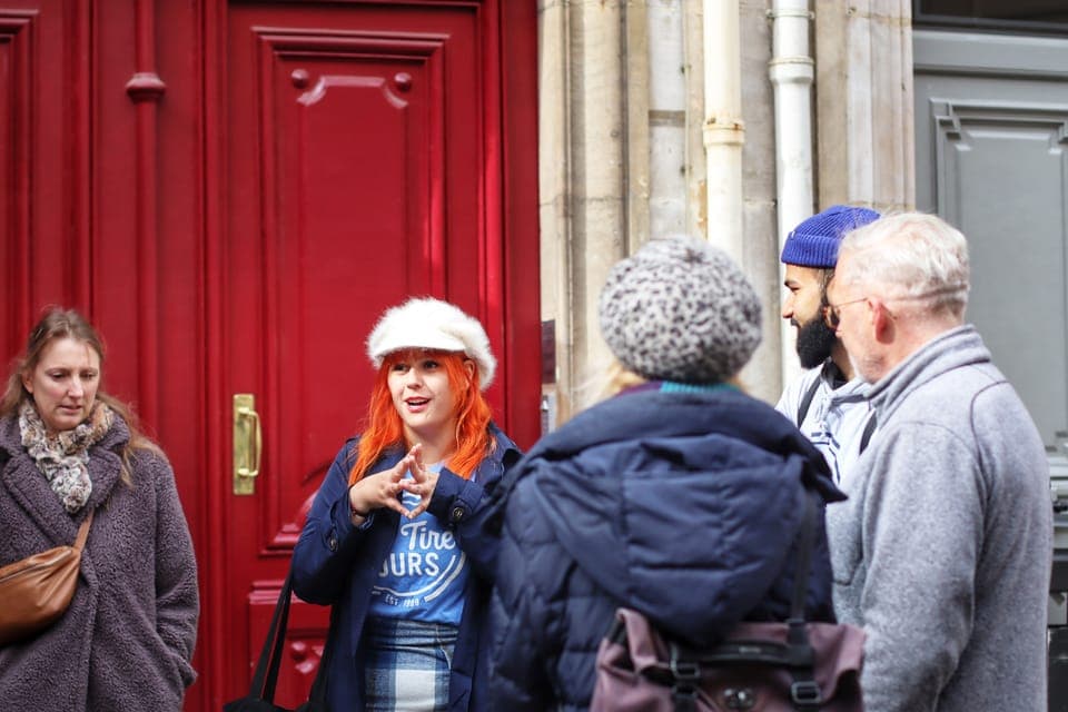 37. Emily Inspired Walking Tour - Image 37