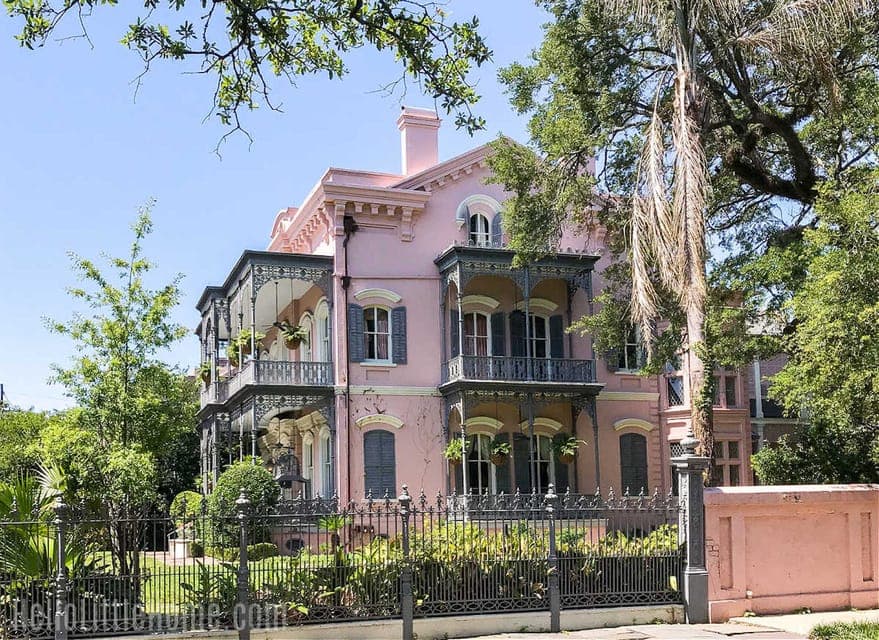 Garden District Walking Tour Gallery Image 3
