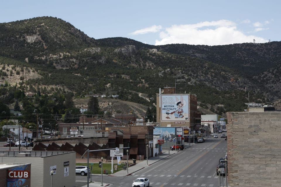 Nevada: Trails to Rails - Hike & Bike 7 Day Tour Gallery Image 3