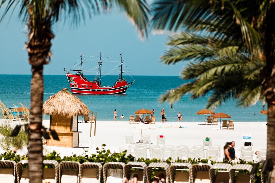 3. From Orlando: Day Trip to Clearwater Beach with Options - Image 3