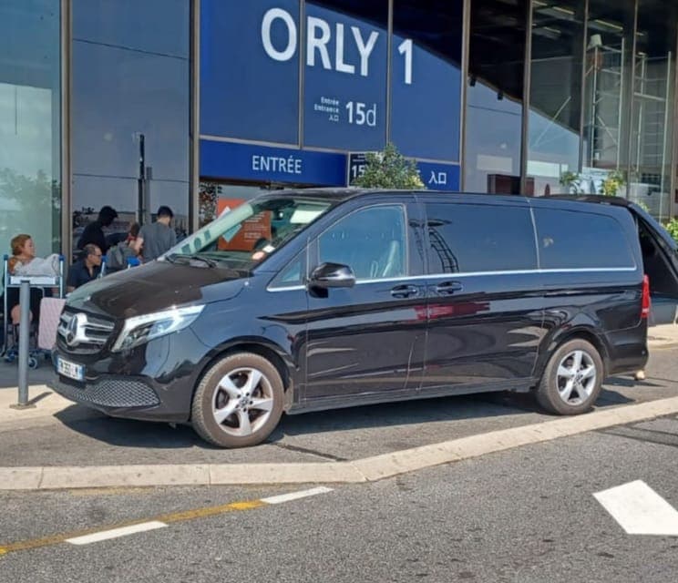 Private Transfer from and to Airports Gallery Image 1