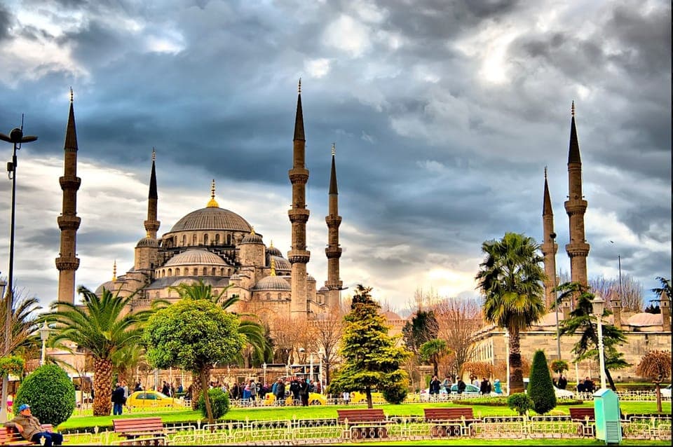 Istanbul: Old City Full-Day Tour with Lunch and Hotel Pickup Gallery Image 4