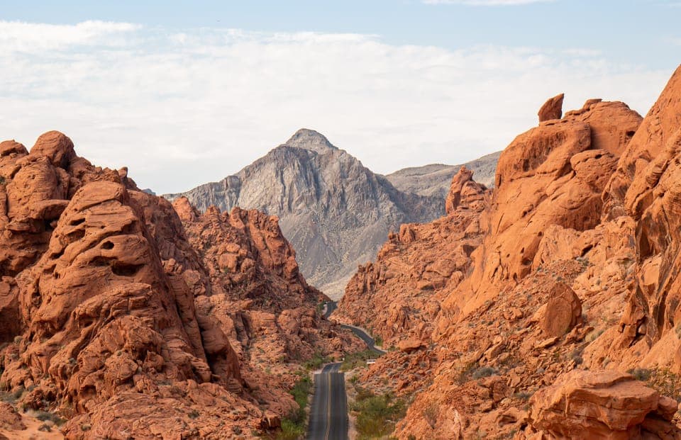 Valley of Fire VIP Small Group Tour From Las Vegas Gallery Image 2