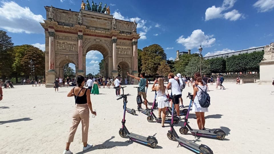 Small-Group E-Scooter Tour with a Local Guide Gallery Image 4