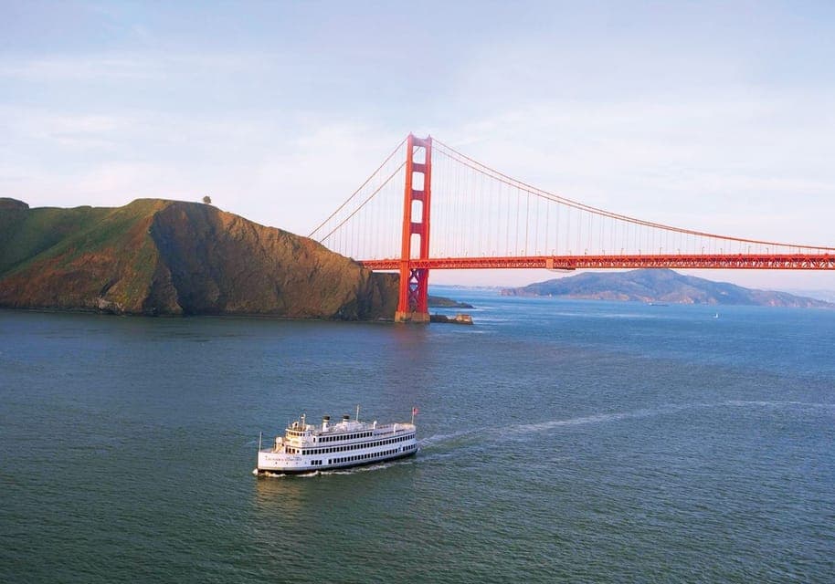 San Francisco: Christmas Day Buffet Brunch or Dinner Cruise Gallery Image 1