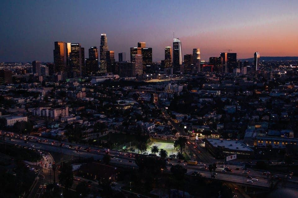Burbank: Helicopter Tour of Los Angeles and Hollywood Sign Gallery Image 4