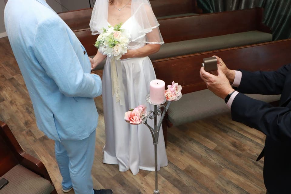 The Unique Ceremony Gallery Image 2
