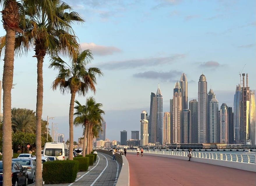 Wind in your hair: Explore Dubai in a convertible car Gallery Image 2