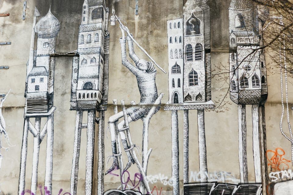 Half-Day Street Art Tour and Workshop Gallery Image 4
