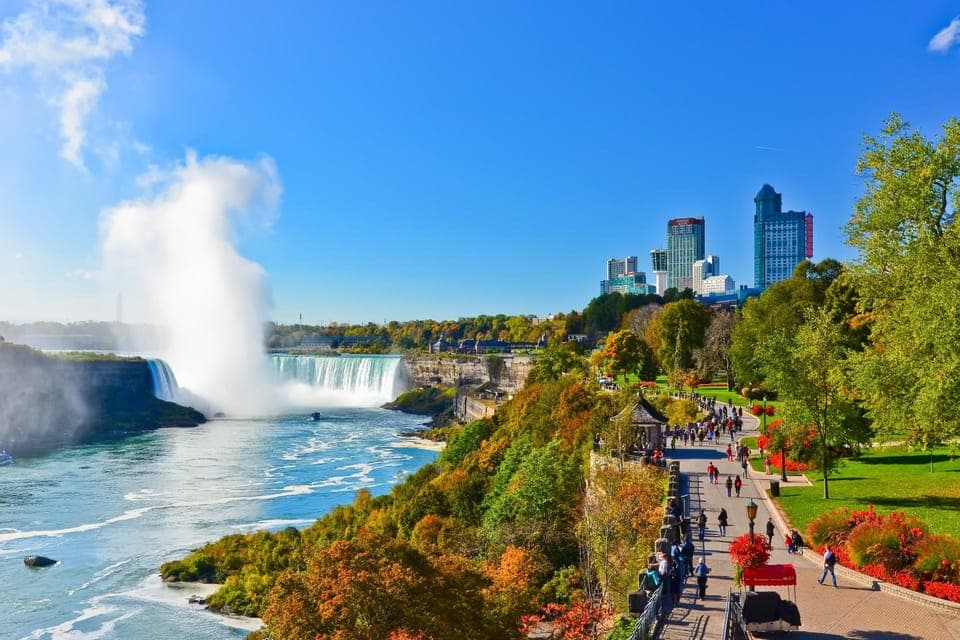 Niagara Falls from NYC One-Day Private Trip by Car Gallery Image 3
