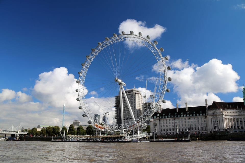 Westminster to Richmond River Thames Cruise Gallery Image 2