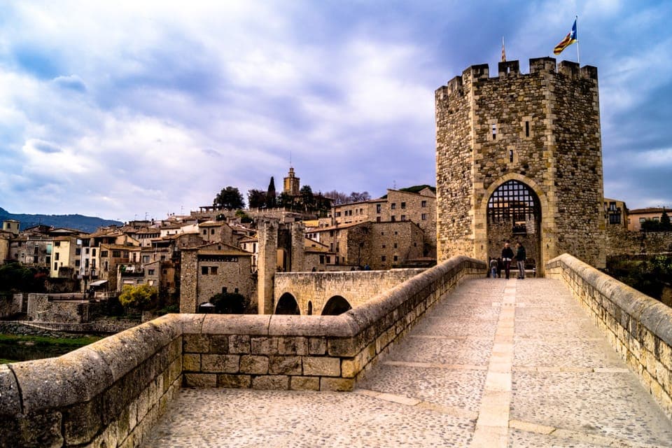 44. Medieval Towns of Catalonia Full-Day Car Trip from Barcelona - Image 44