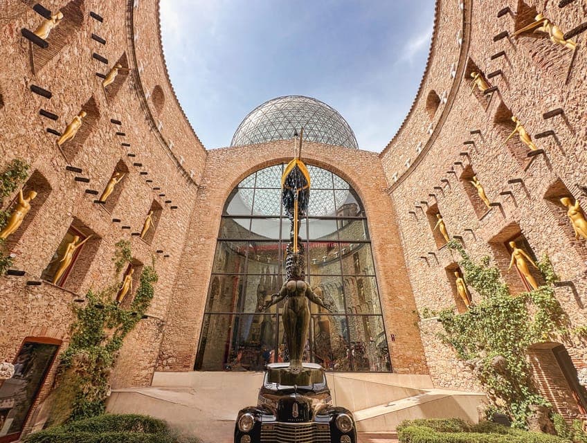 From Barcelona: Dalí and Medieval Girona Private Day Trip Gallery Image 3