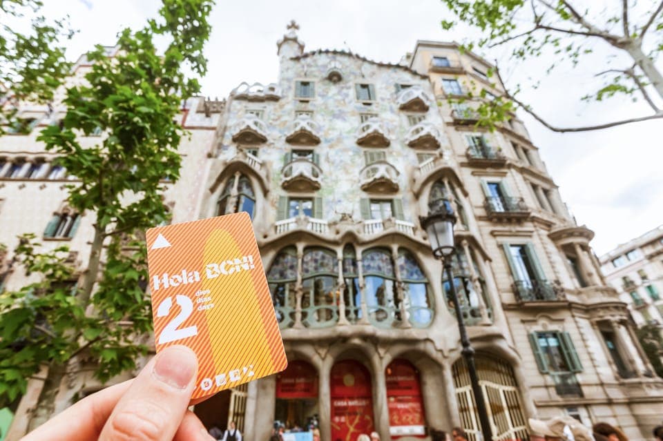 Barcelona: Hola Barcelona Public Transport Travel Card - Image NaN