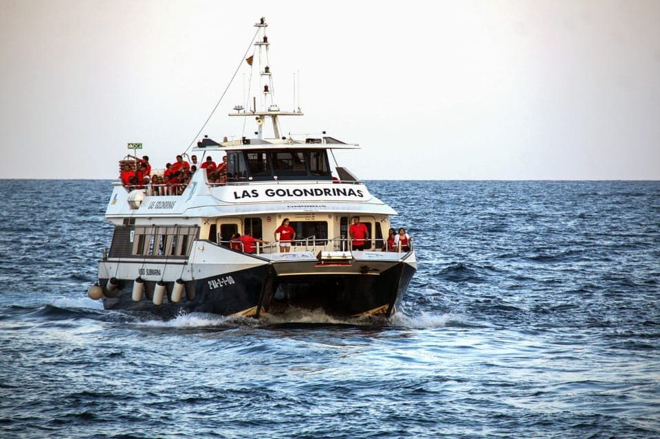 Boat Tour in Las Golondrinas Gallery Image 4