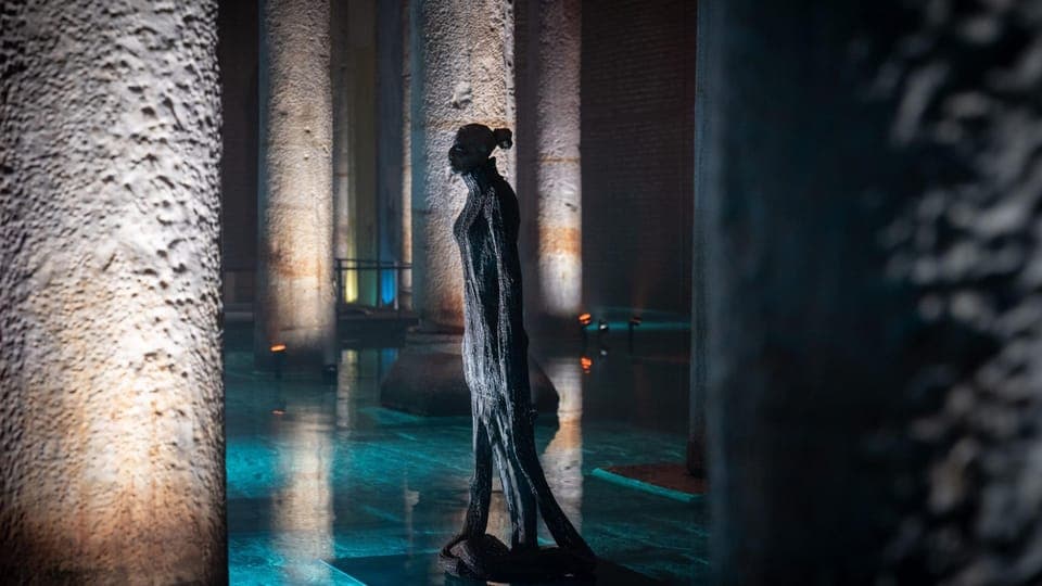 Istanbul's Exclusive Duo: Basilica Cistern & Topkapı Palace Gallery Image 4