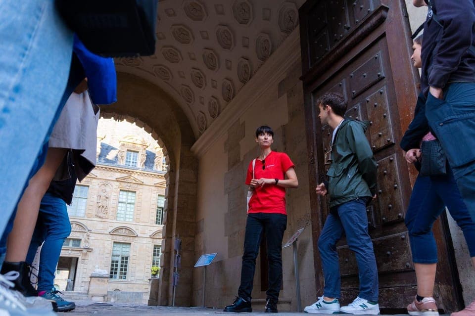 Explore the Marais: Culture, History & Hidden Gems of Paris Gallery Image 4
