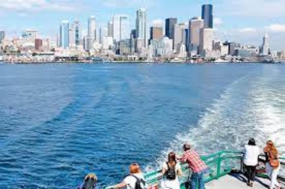 Bainbridge Island E-Bike Tour Gallery Image 2