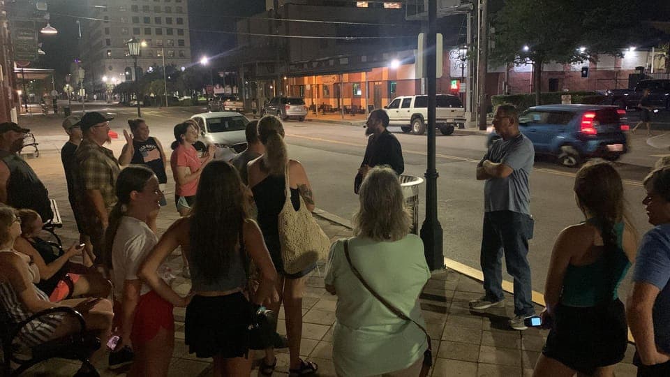 Ghost Tour with ghost hunting gear Gallery Image 4