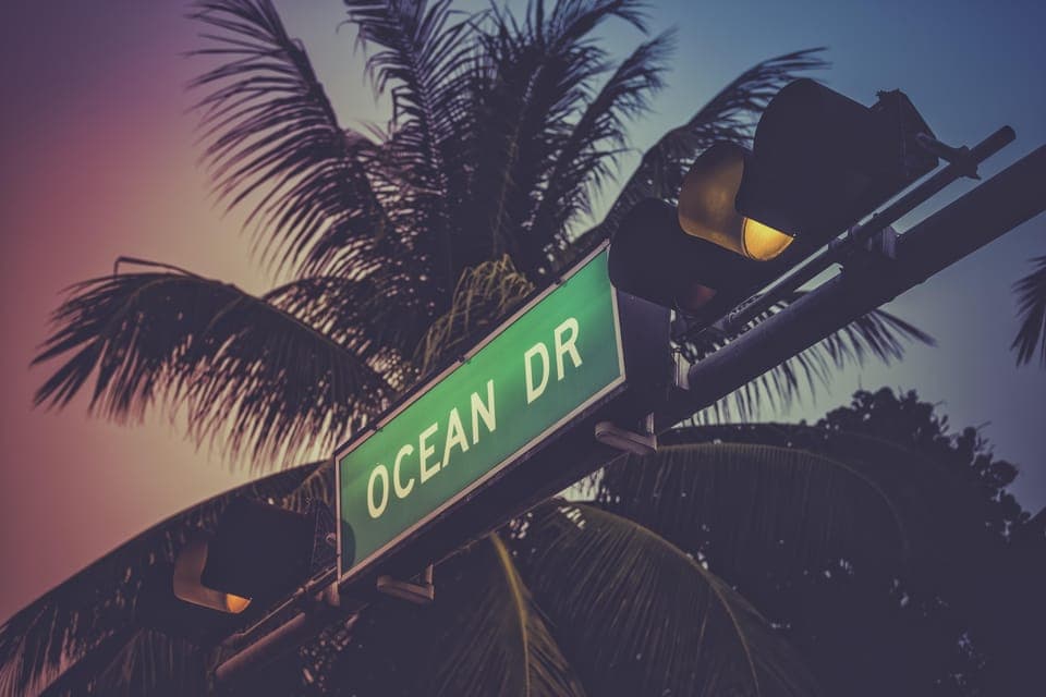 Miami Beach: Movies and TV Filming Locations Walking Tour Gallery Image 2