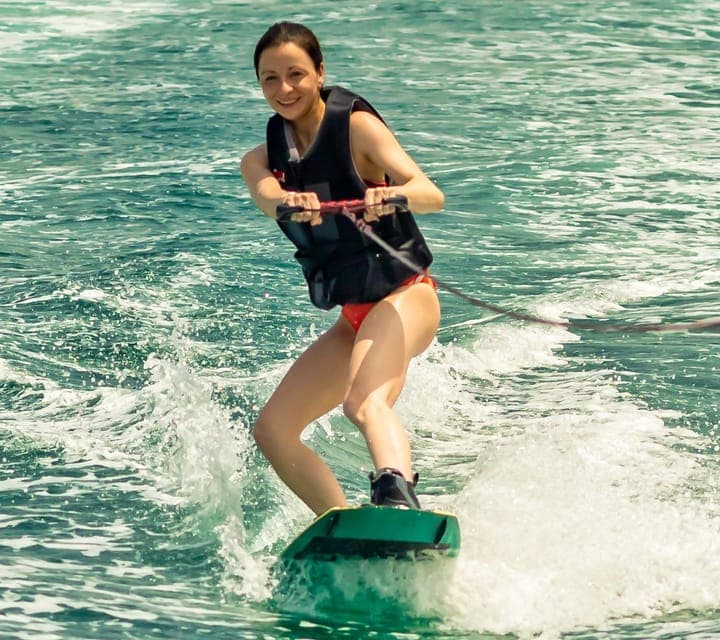Wake Boarding Dubai Marina : Book Your Next Experience! Gallery Image 2