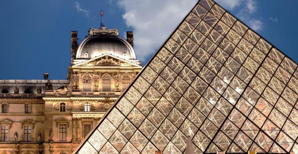 16. Louvre Museum Entry Ticket and Seine River Cruise - Image 16