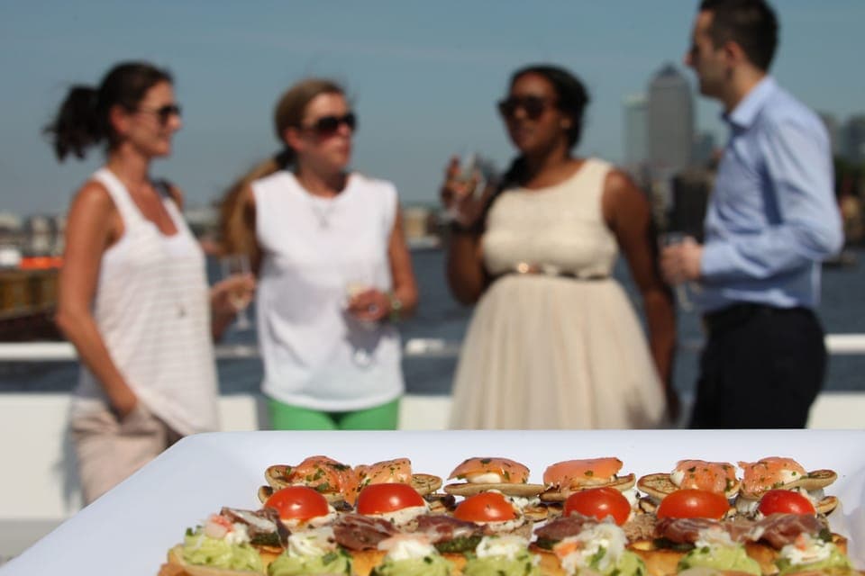River Thames Evening Cruise with Bubbly and Canapés Gallery Image 1
