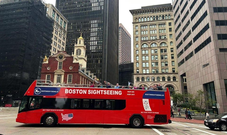 30. Hop-On Hop-Off Double-Decker Bus Sightseeing Tour - Image 30