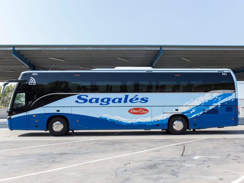 Girona: Girona Airport Bus Transfer from/to Barcelona Center Gallery Image 2