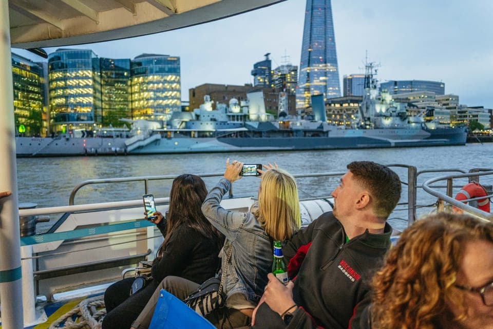 28. Ghost Walk and River Thames Boat Ride - Image 28