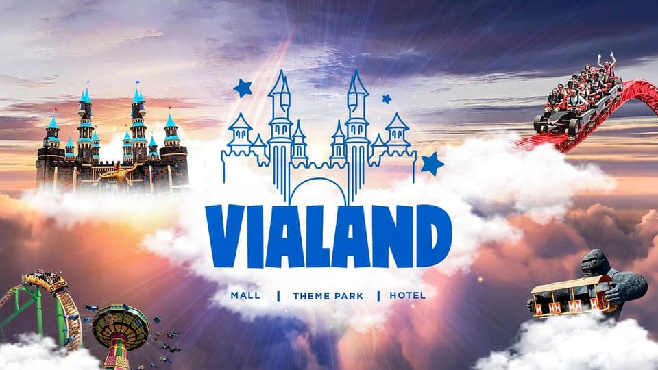 Istanbul: Vialand Theme Park Tickets with Package Options - Image NaN