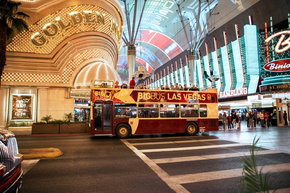 2. Vegas After Dark Night Tour with Free Drink (21+) - Image 2