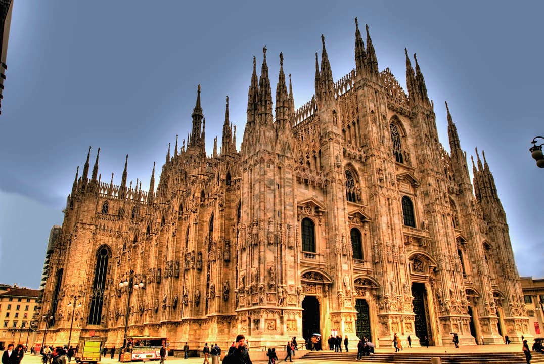 Trova il tuo prossimo soggiorno a Milano