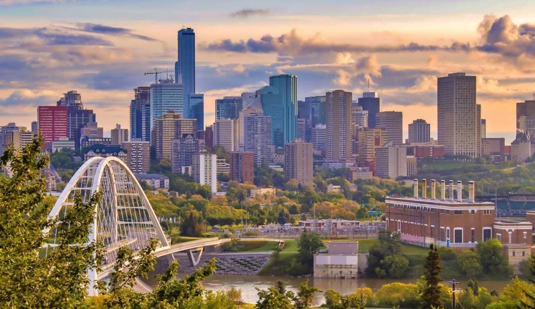 Edmonton, AB