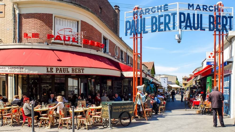 14. Vintage Voyage: St. Ouen Flea Market Unveiled by Local Market Experts - Image 14