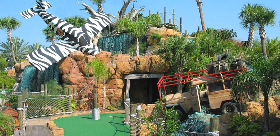 1 Round Mini Golf Gallery Image 1