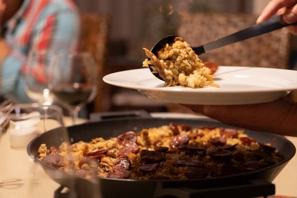Dinner in Lisbon: taste de most Portuguese flavors and wines! Gallery Image 1