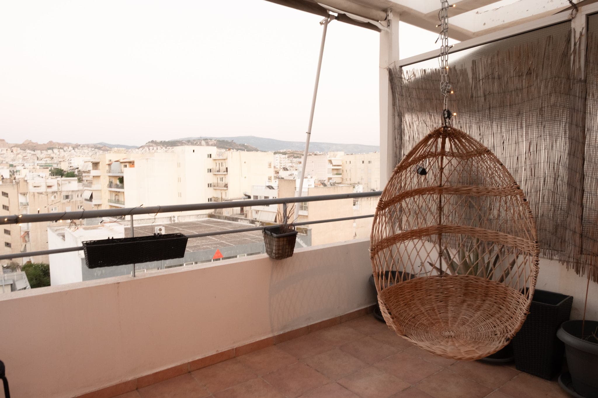 Syrian Supper Club in Athen's Suburbs (Palio Faliro) Gallery Image 1