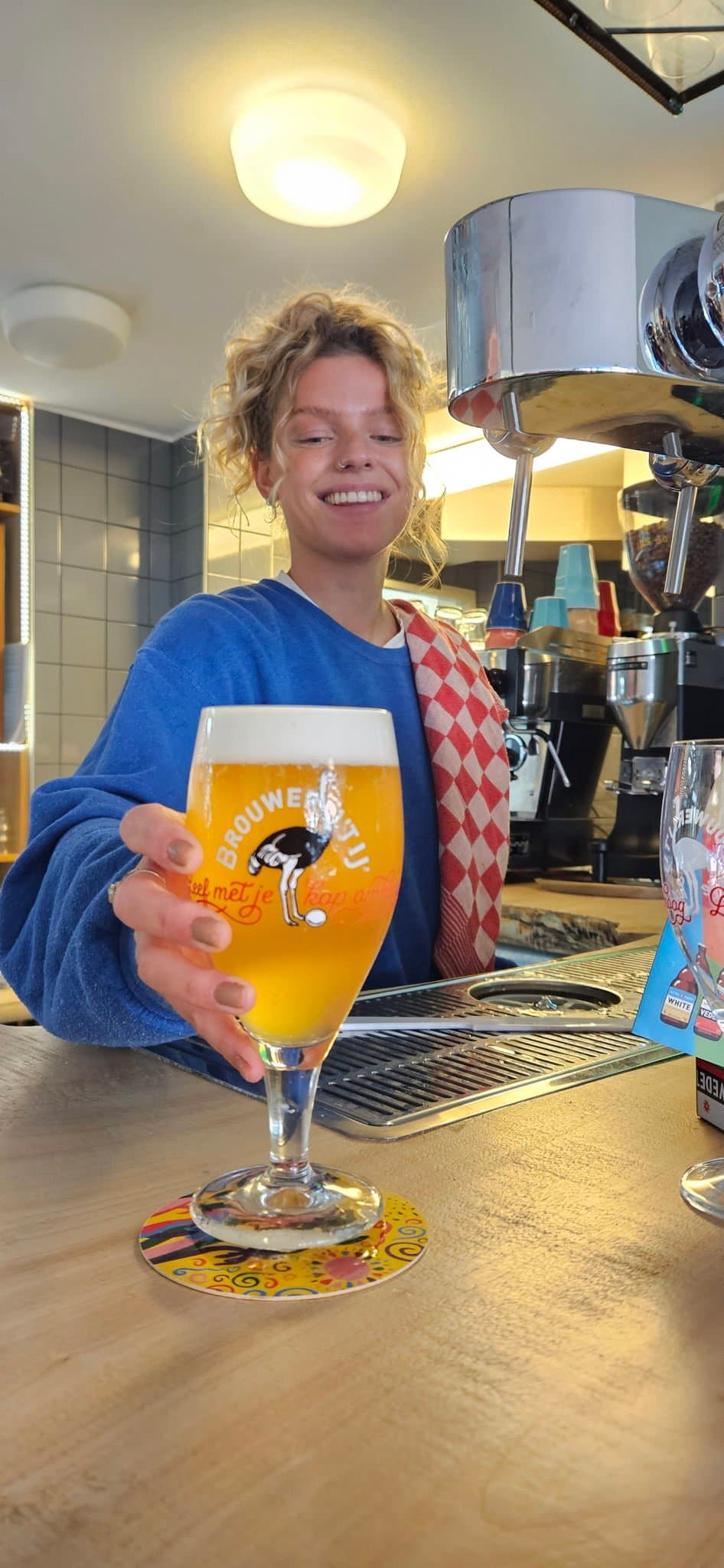 7. Dutch Beer Tasting, Traditional Hutspot & Games - Image 7