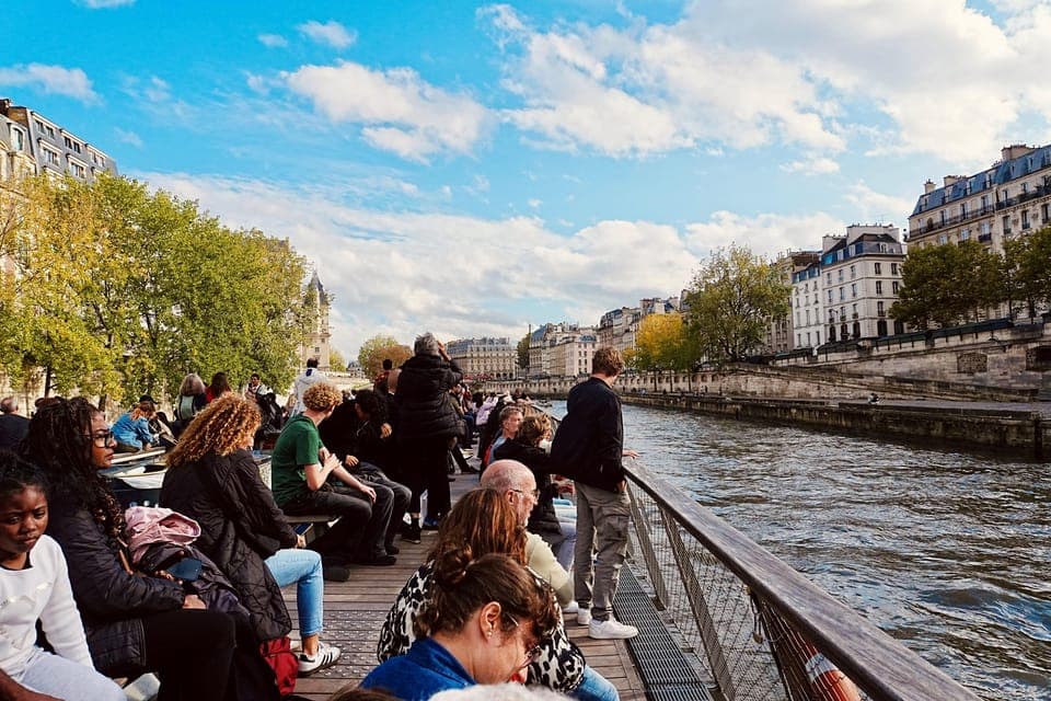 Big Bus Hop-on Hop-off Tour and Seine River Cruise Gallery Image 3