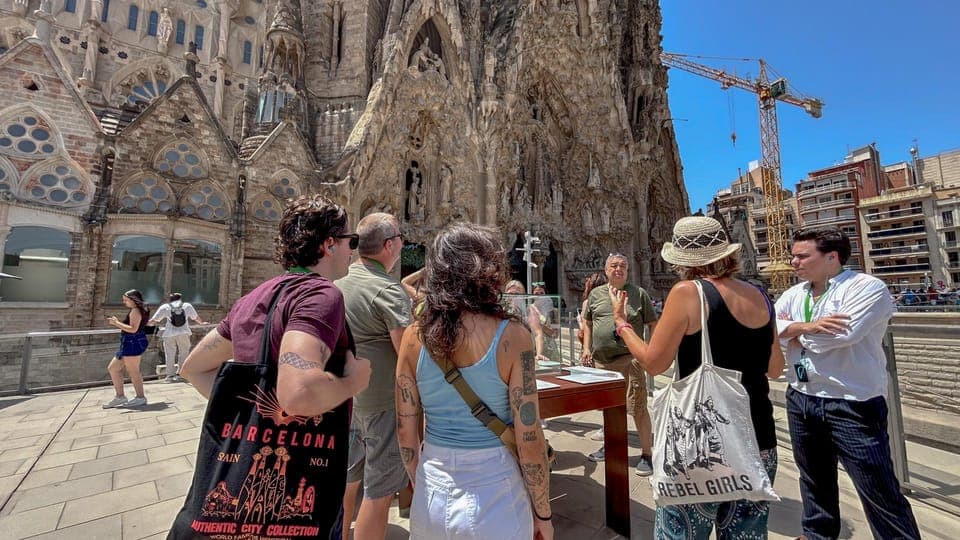 Early Access to Sagrada Familia w/ Optional Tower Access Gallery Image 2